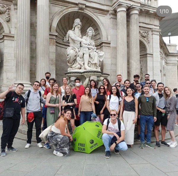 The Good Vienna Tour ( Hitler's Historical Vienna Tour)